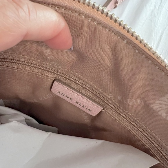 Anne Klein Bow Dome Crossbody Bag Pink - Picture 4 of 7